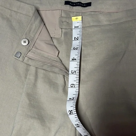 Elie Tahari woman’s linen Bermuda Short. Size 8. NWOT - Picture 9 of 12